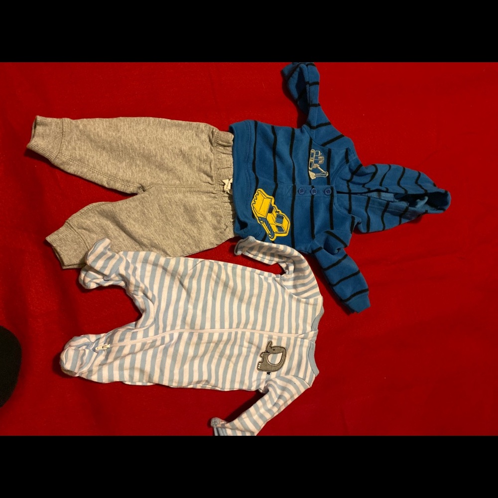 Newborn clothing